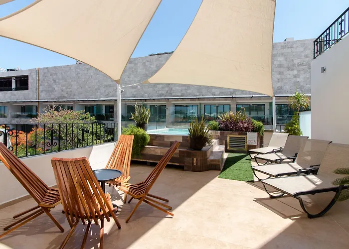 Aparthotel Corazon