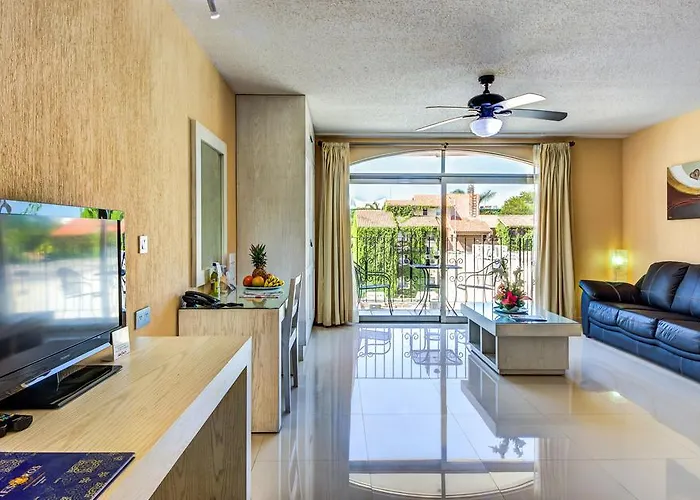 Corazon Aparthotel