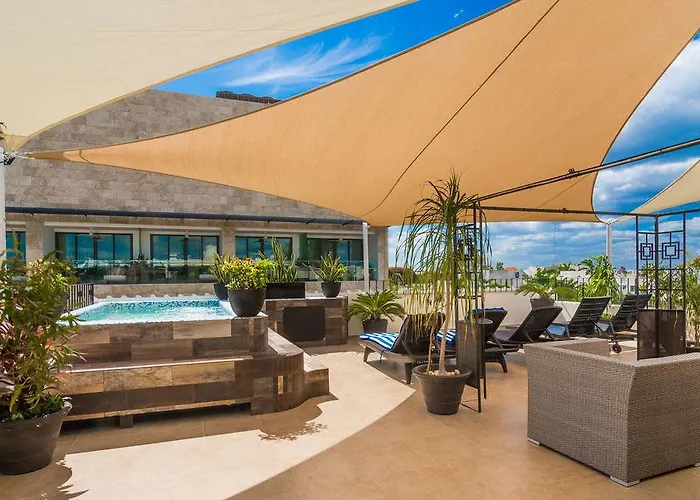 Corazon Aparthotel