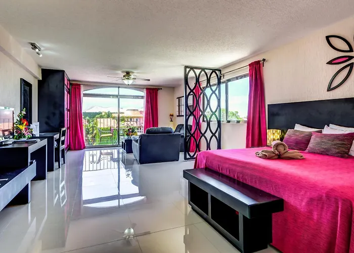 Corazon Aparthotel 3*